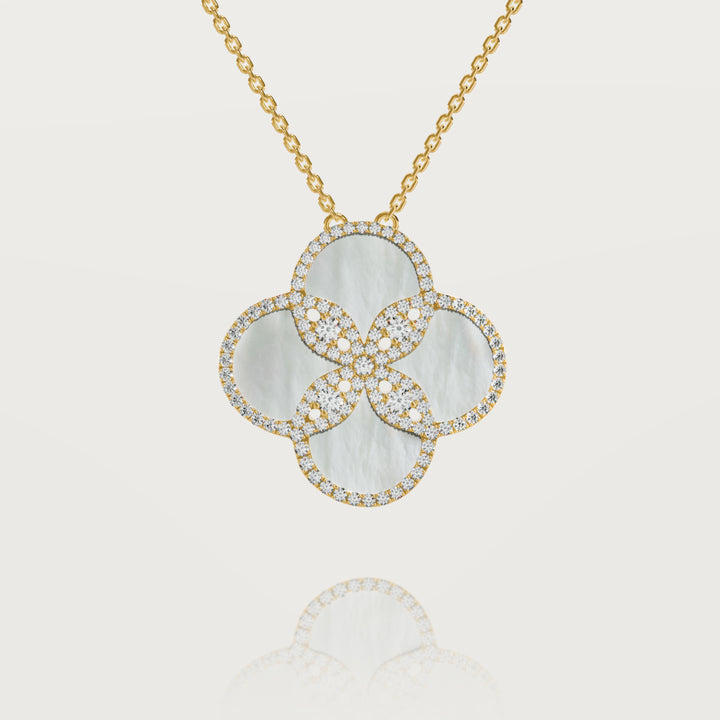 Thousand and one nights clover pendant