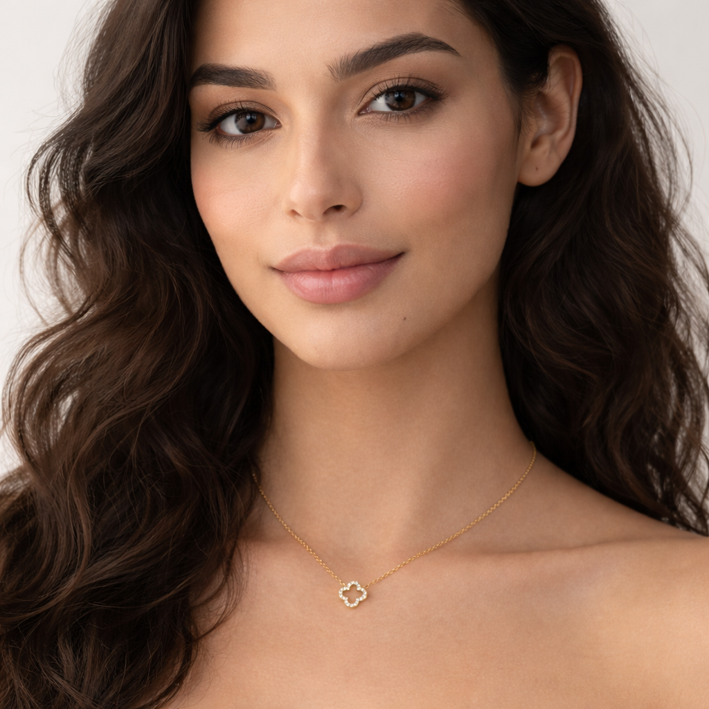 Collier Trèfle Élégance