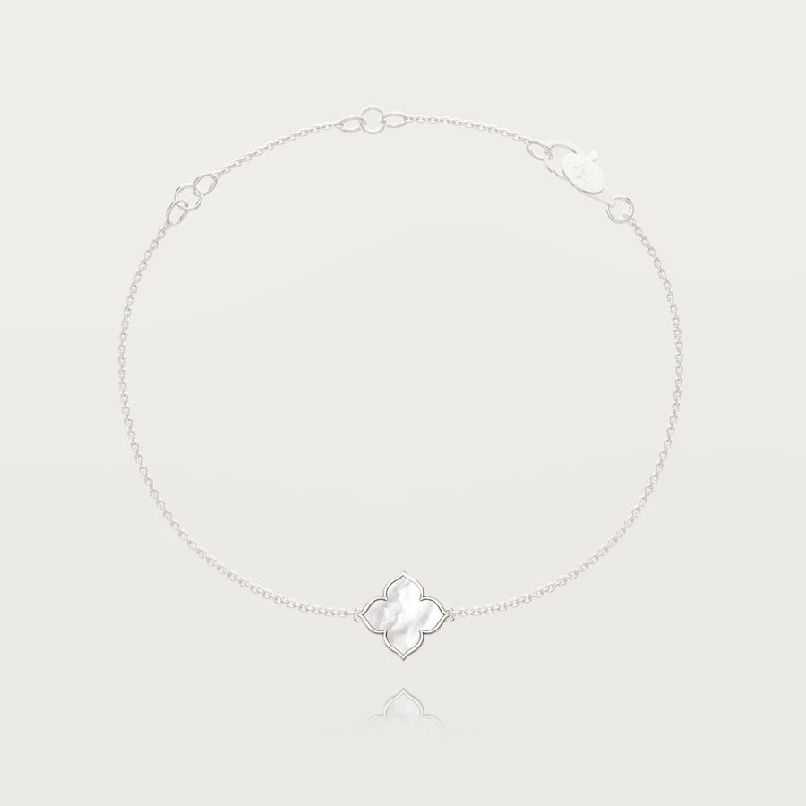 Bracelet Signature