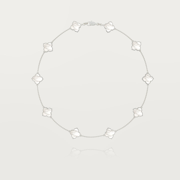 Refined oriental multi-clover necklace