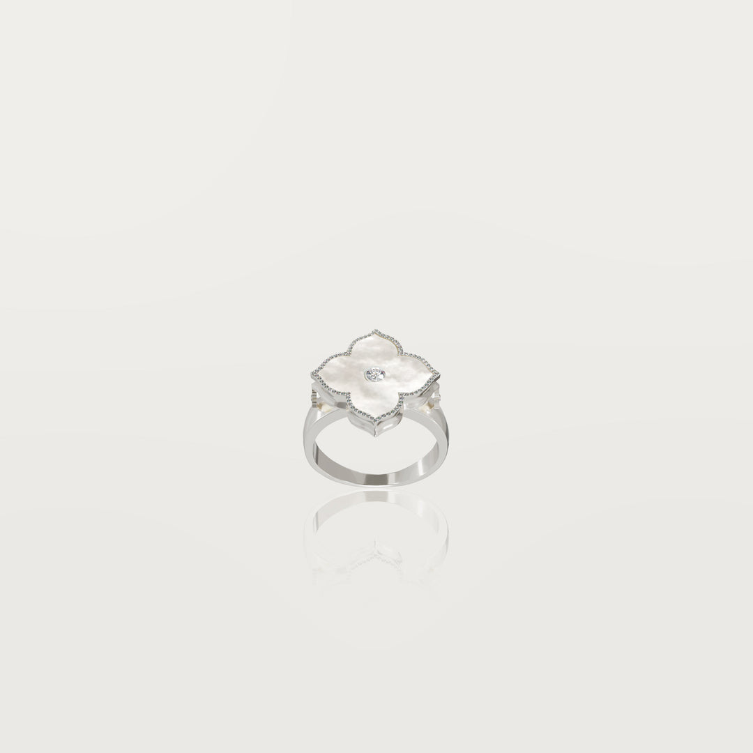 Sadiya Origin Clover Ring - Solitaire