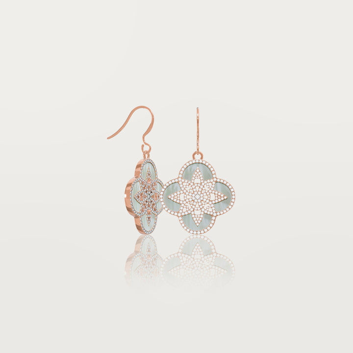 Eternal clover earrings