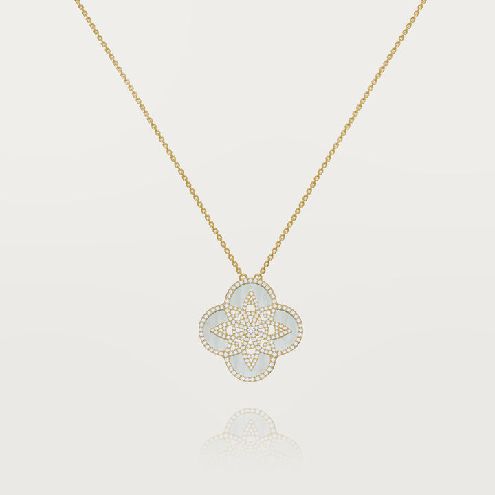 Eternal clover pendant