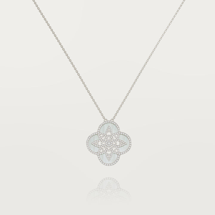 Eternal clover pendant