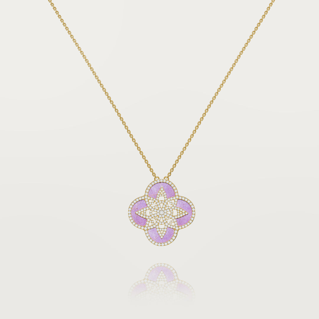 Eternal clover pendant