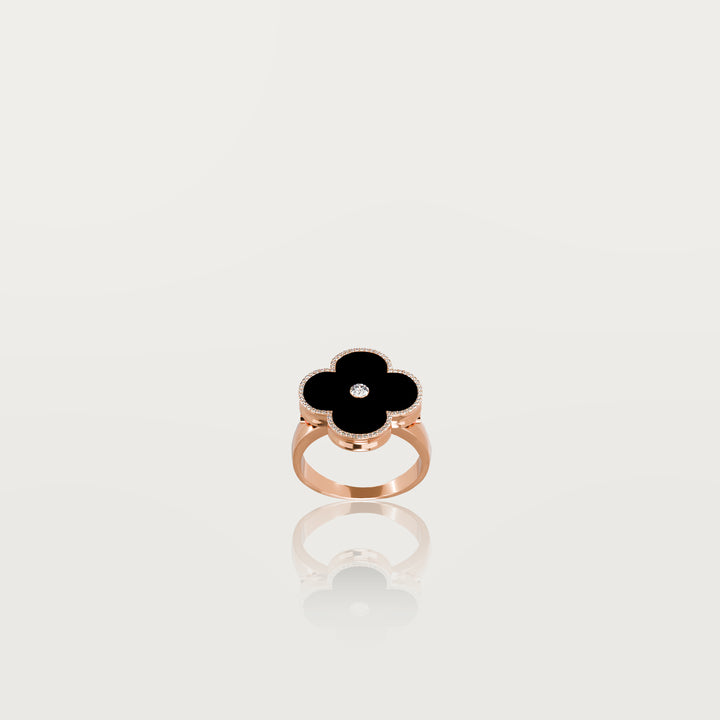 Solitaire Glow Clover Ring