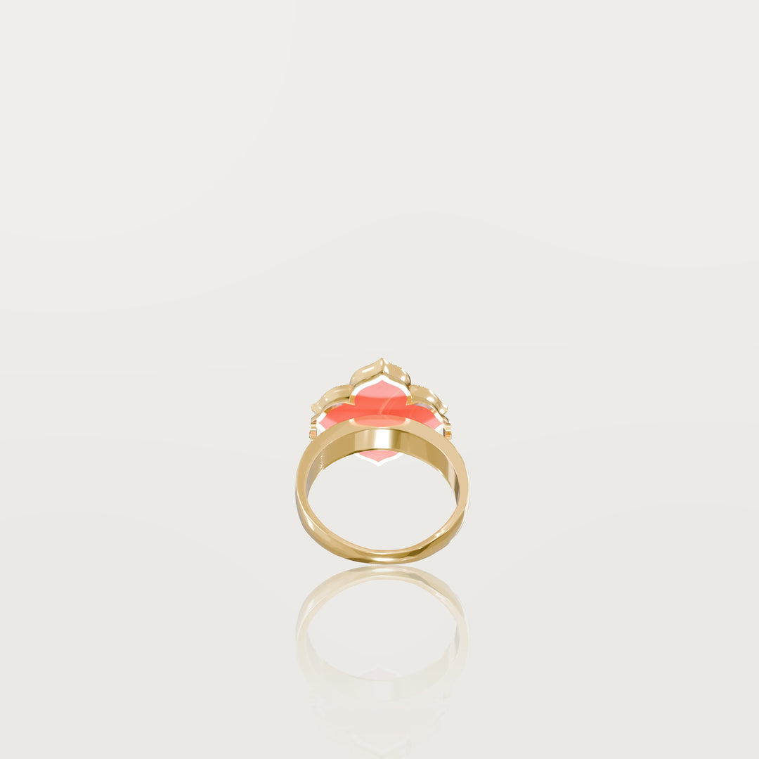 Refined oriental clover ring 