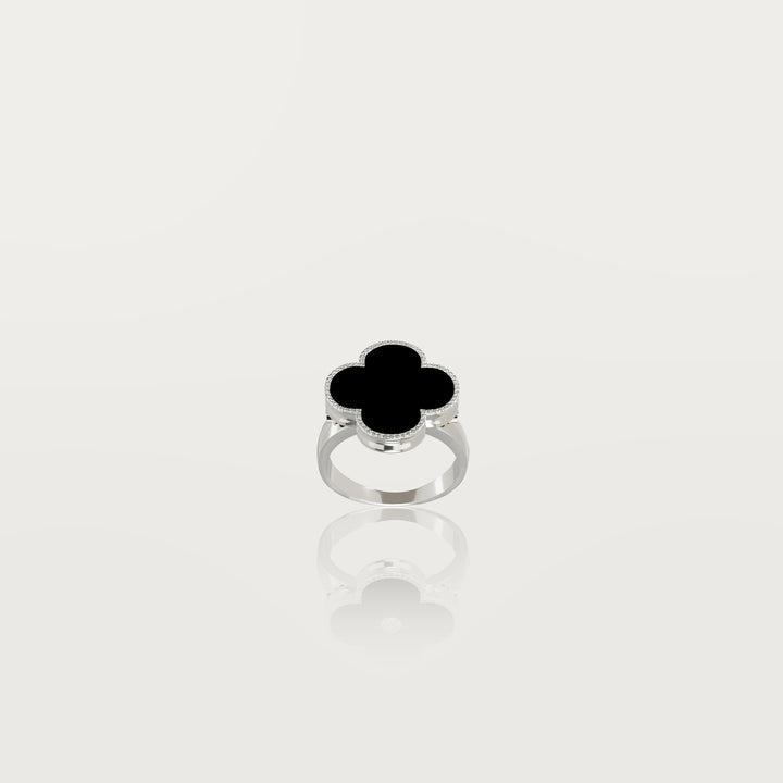 Pure simplicity clover ring 