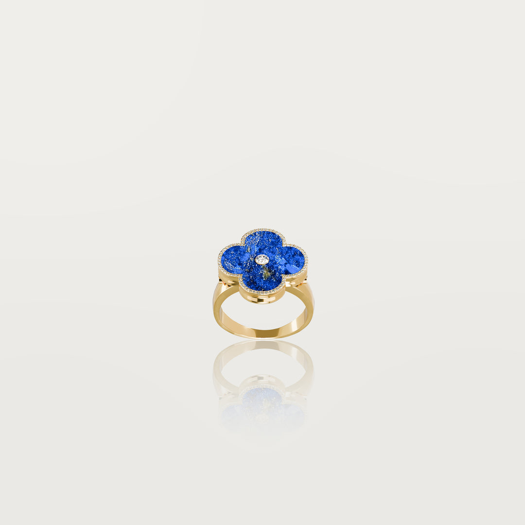 Solitaire Glow Clover Ring