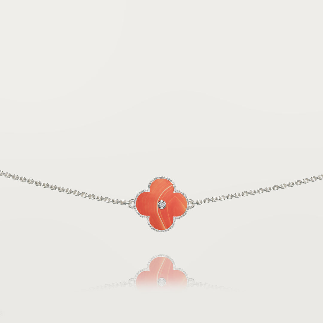 Lonely Glow Clover Bracelet 