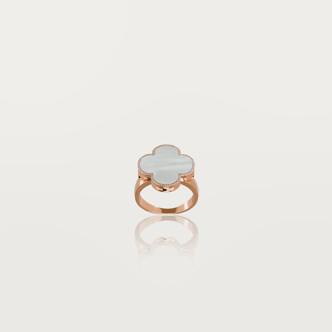 Pure simplicity clover ring 