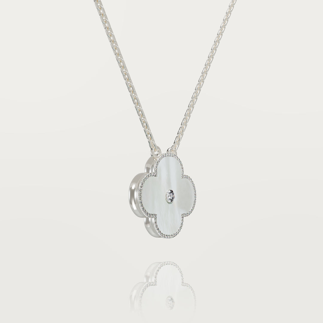 Pendentif trèfle lueur solitaire