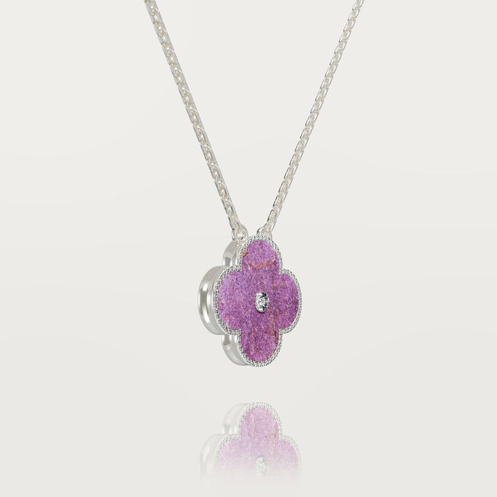 Lonely Glow Clover Pendant 