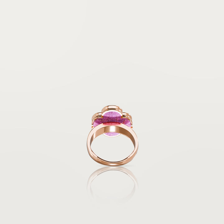 Solitaire Glow Clover Ring