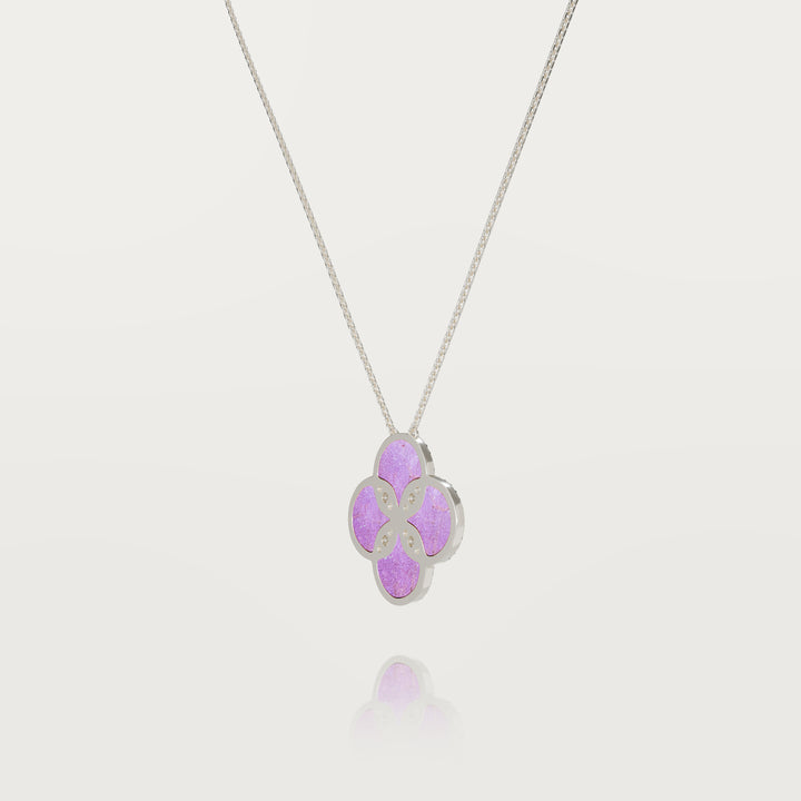 Thousand and one nights clover pendant