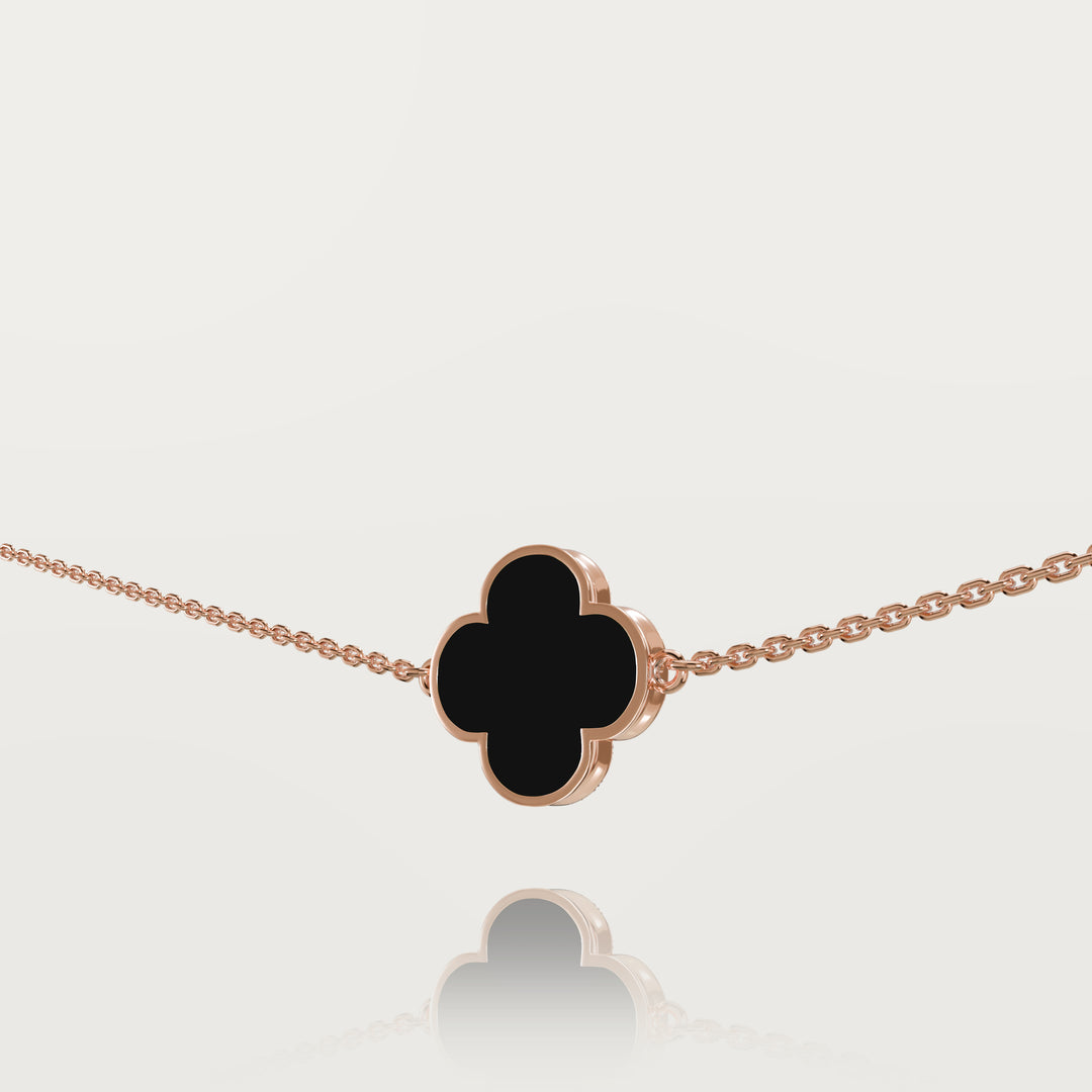 Lonely Glow Clover Bracelet 