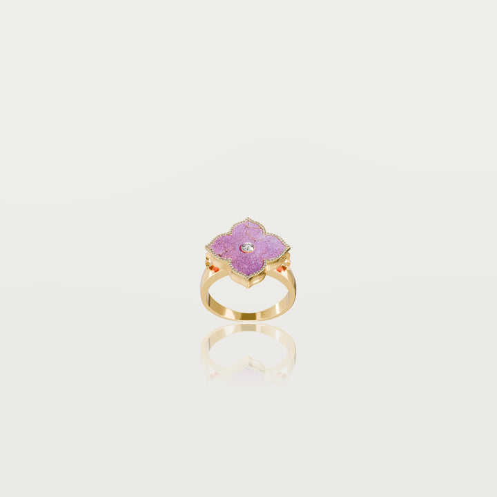 Oriental sparkle clover ring