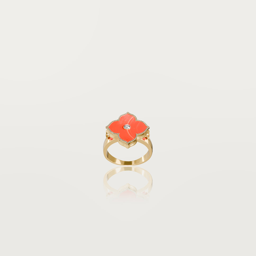 Oriental sparkle clover ring