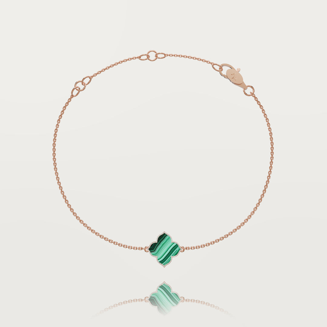 Refined oriental clover bracelet 