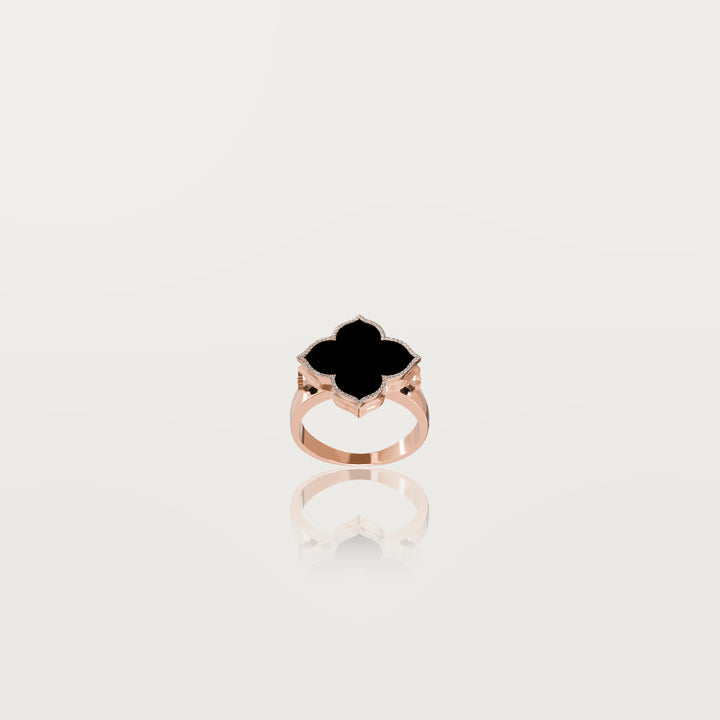 Refined oriental clover ring 