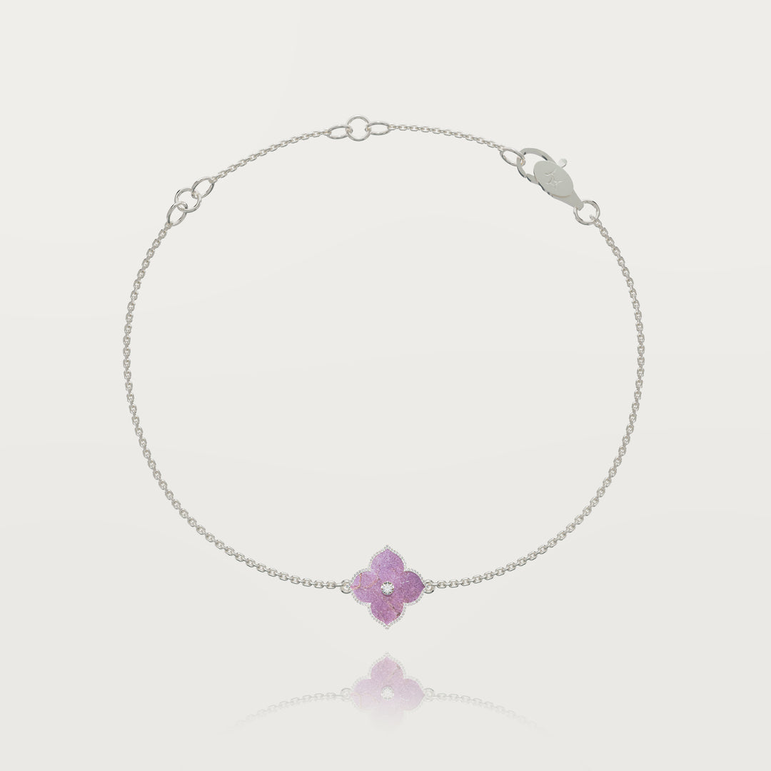 Oriental sparkle clover bracelet 