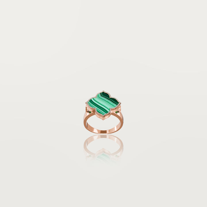 Refined oriental clover ring 