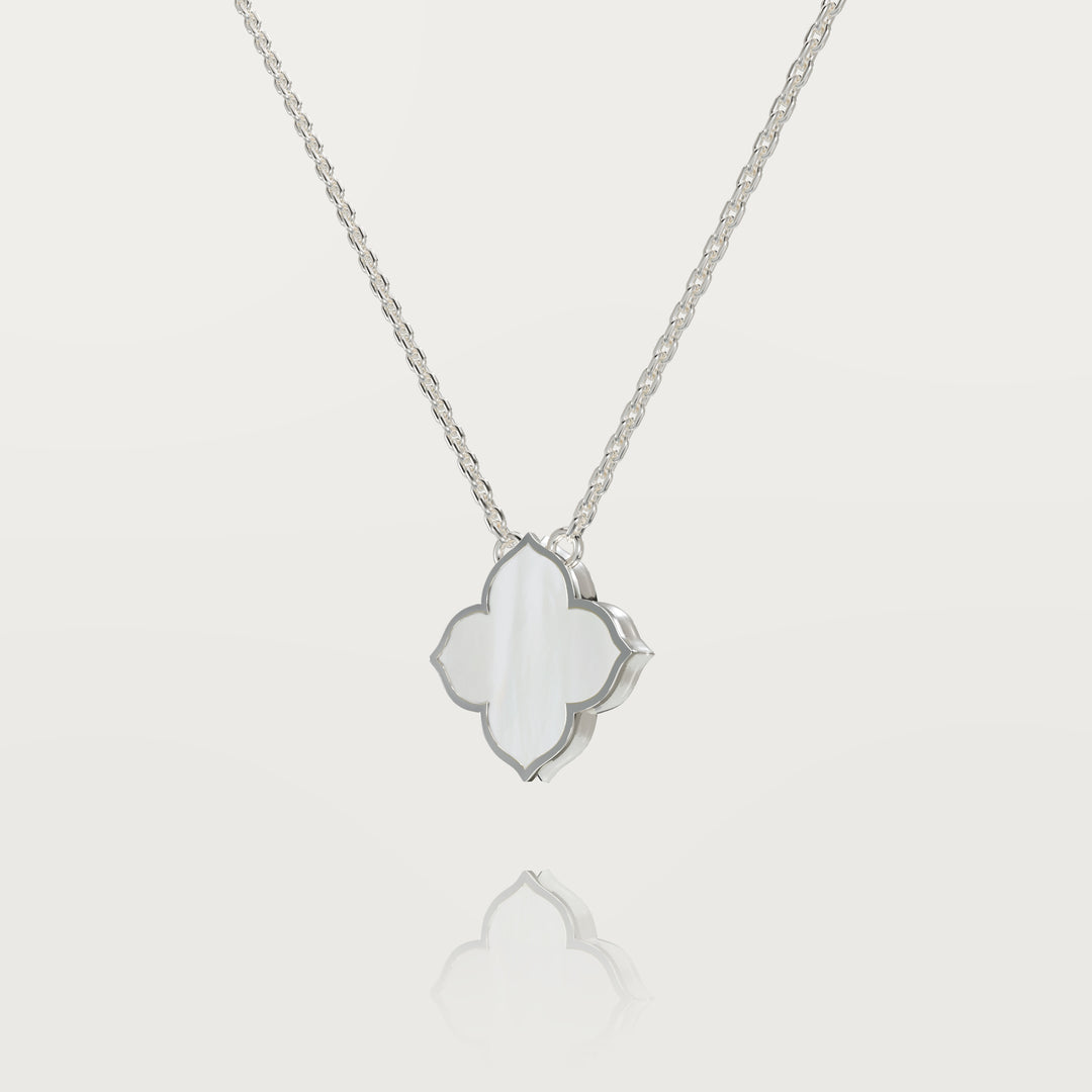 Oriental sparkle clover pendant