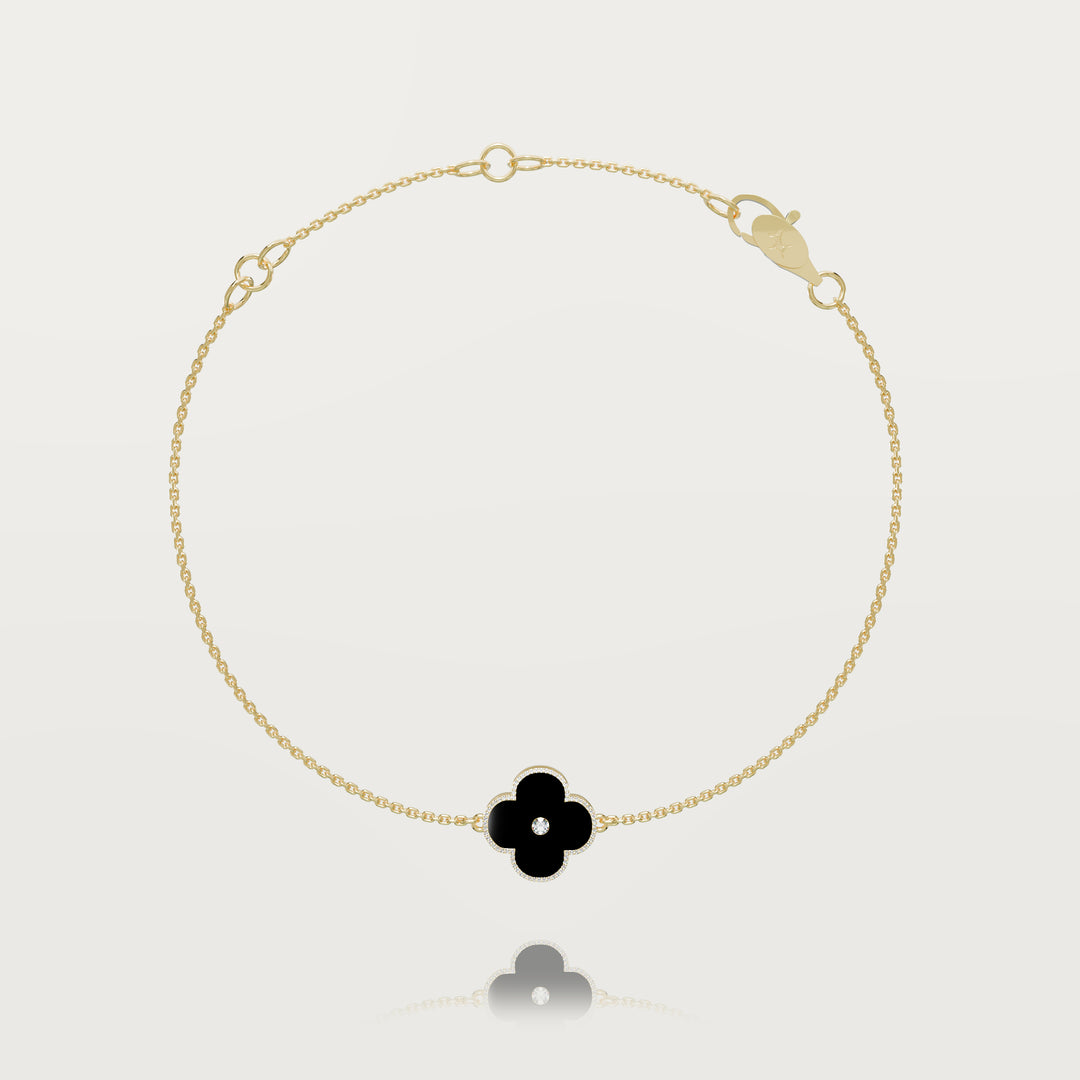 Lonely Glow Clover Bracelet 