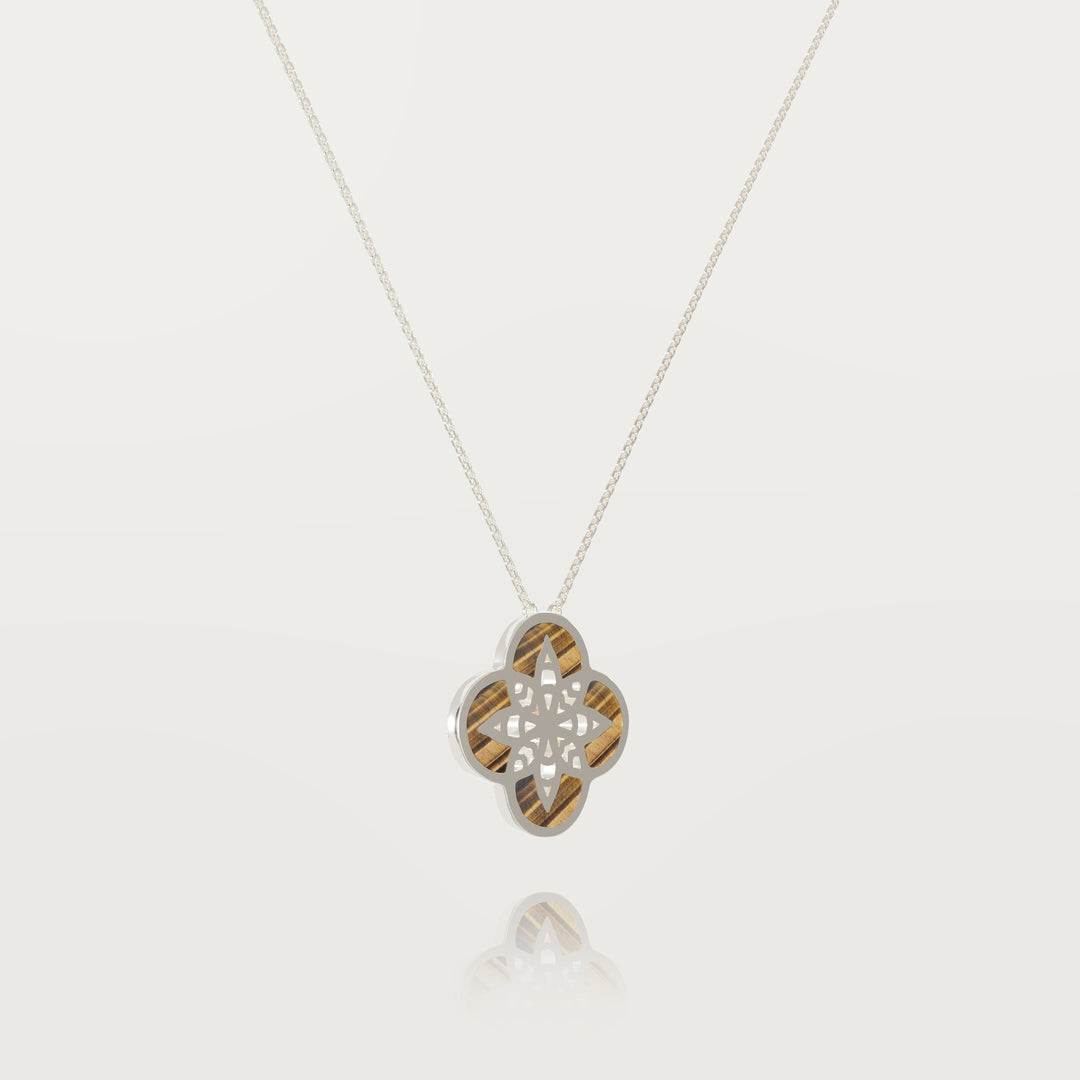 Eternal clover pendant