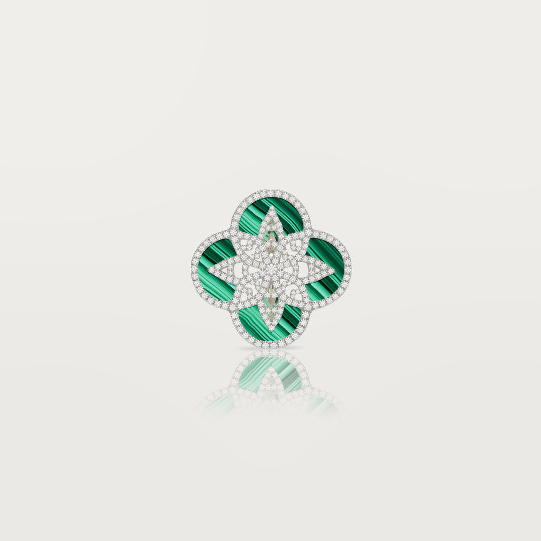 Eternal clover ring