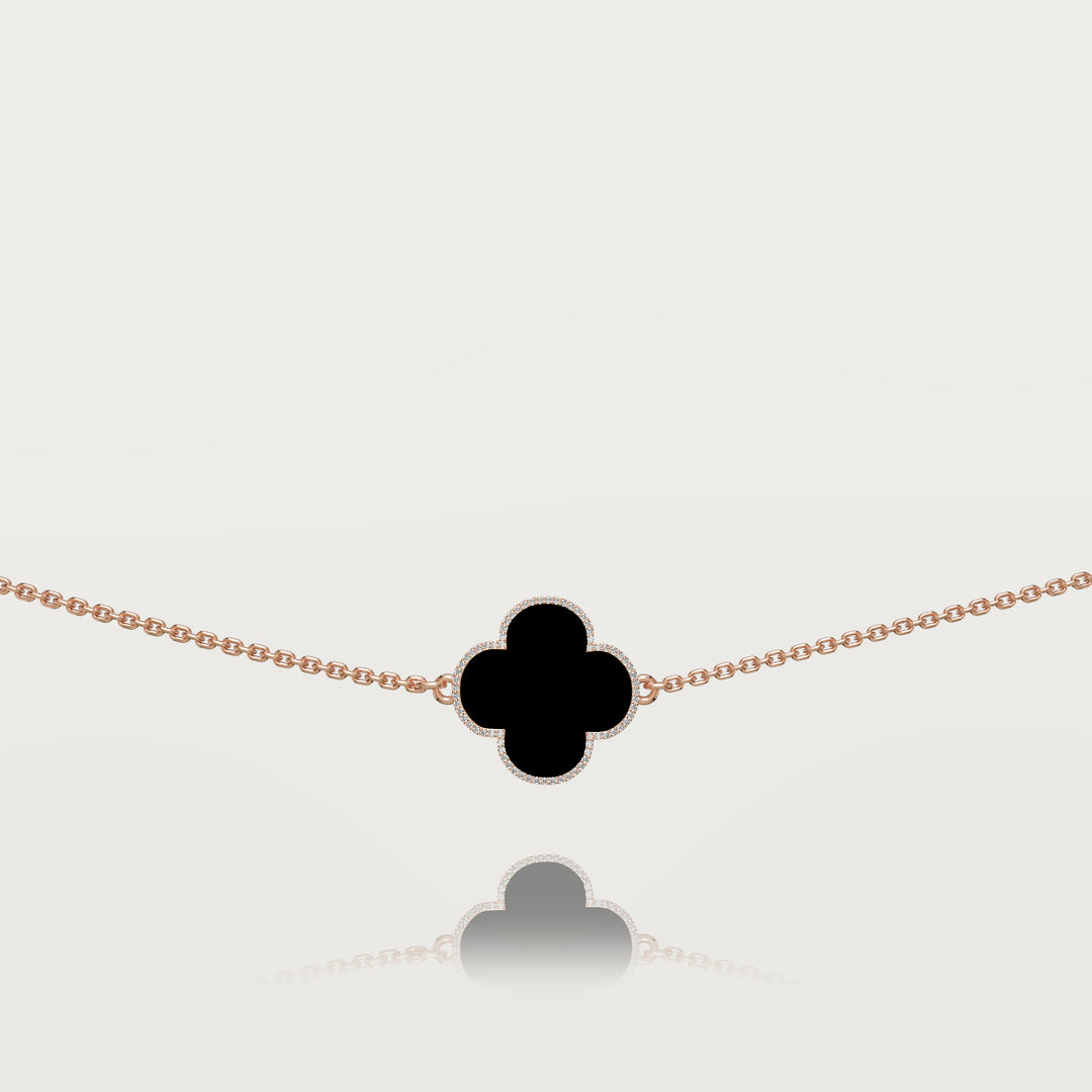 Pure simplicity clover bracelet 