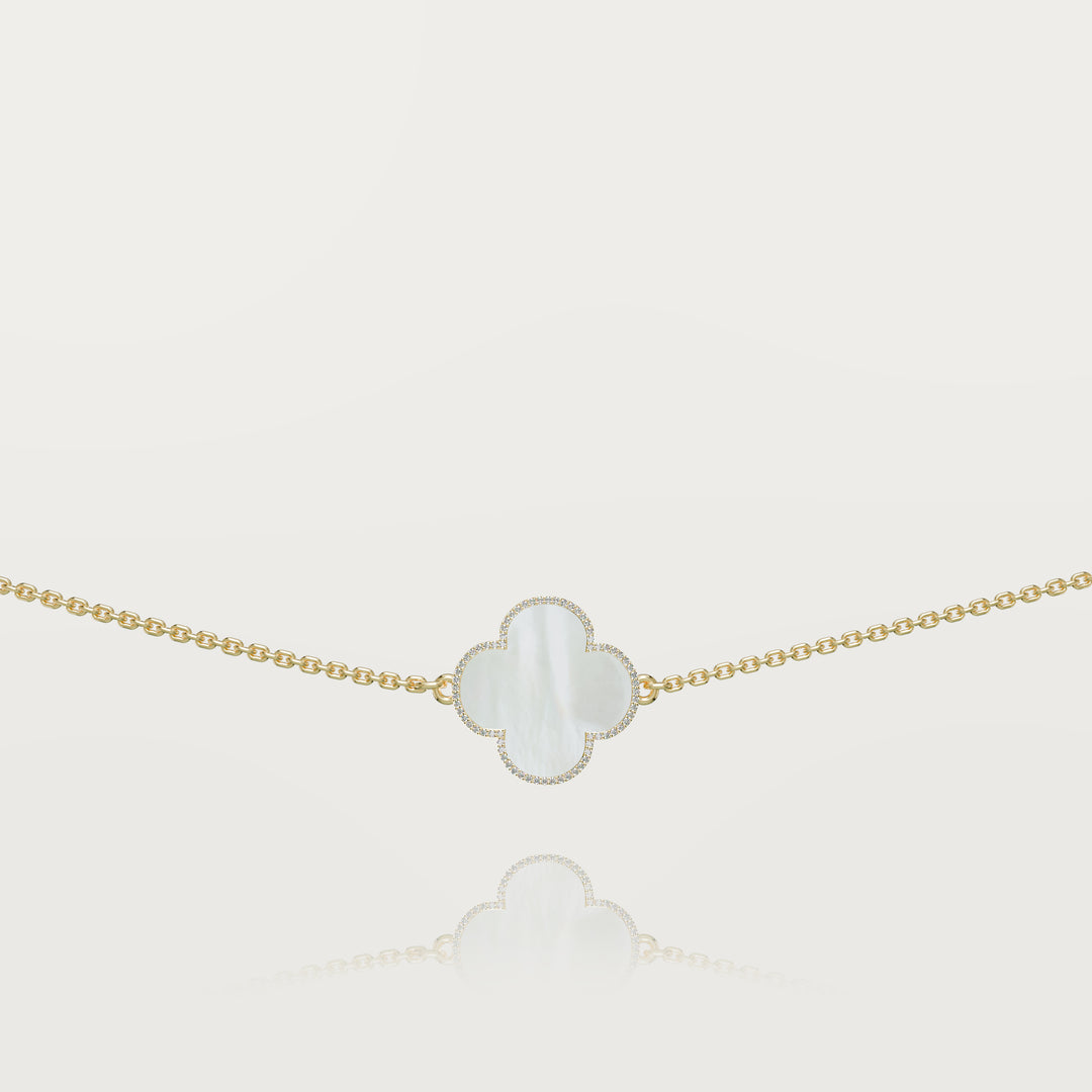 Pure simplicity clover bracelet 