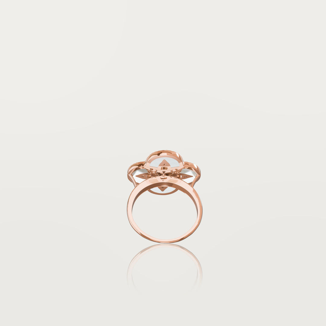 Eternal clover ring