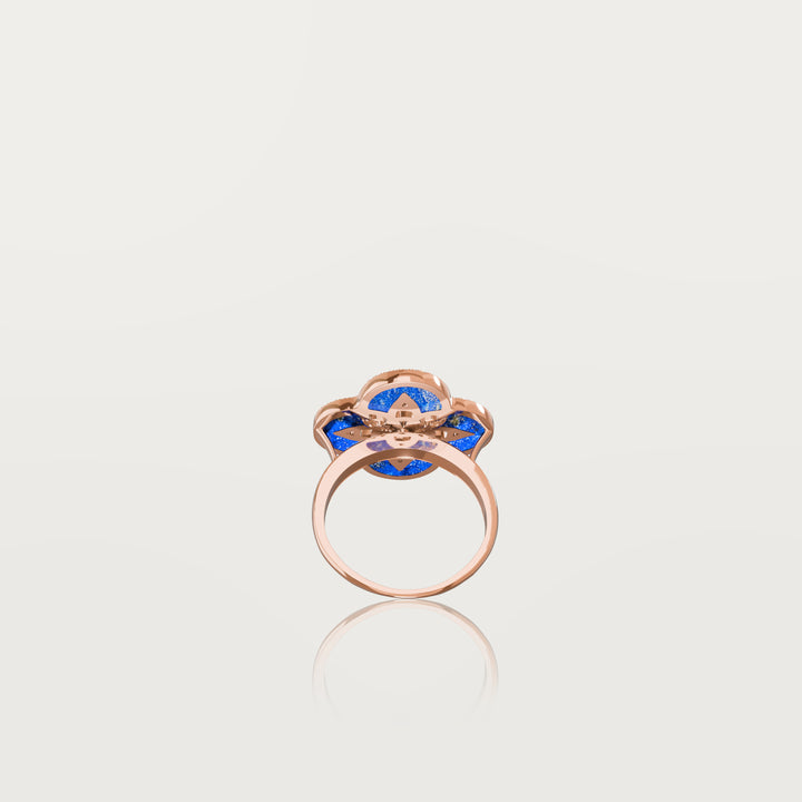 Eternal clover ring