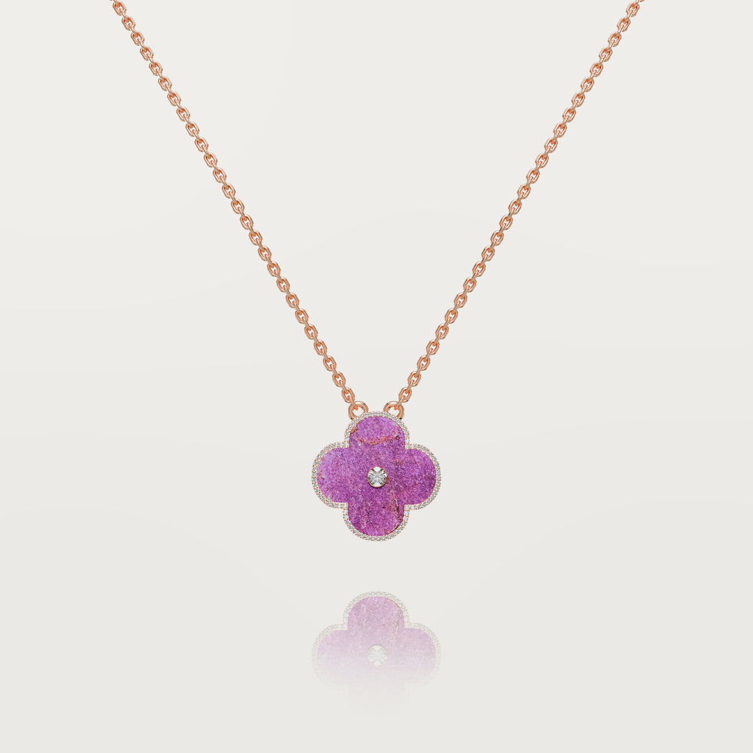 Lonely Glow Clover Pendant 