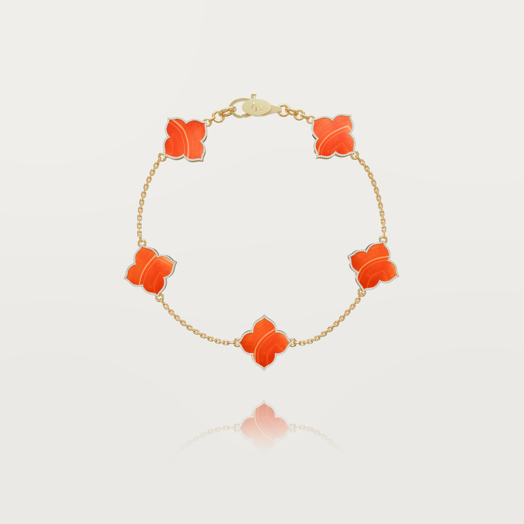 Refined oriental multi-clover bracelet 