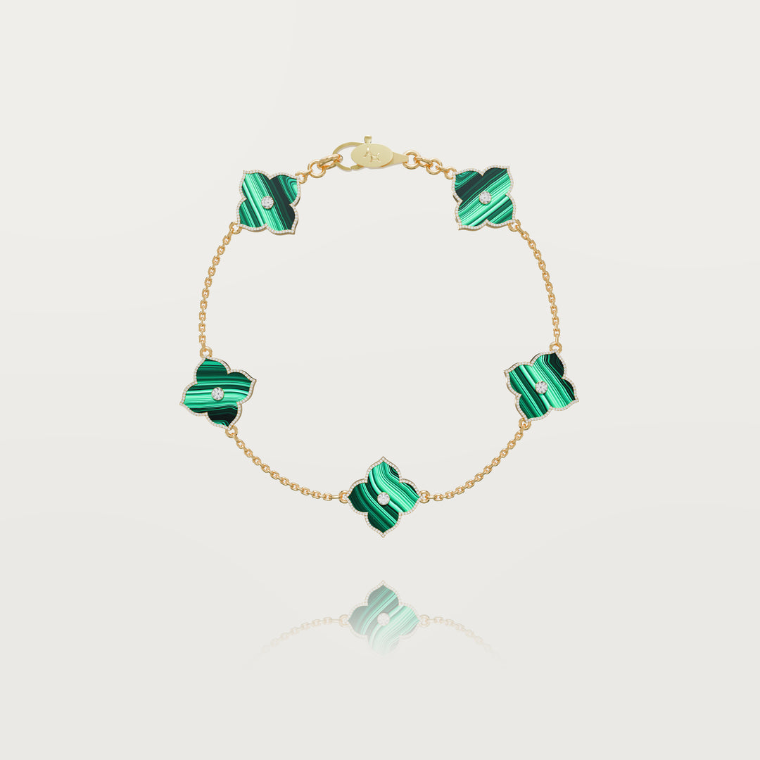 Oriental radiance multi clovers bracelet 