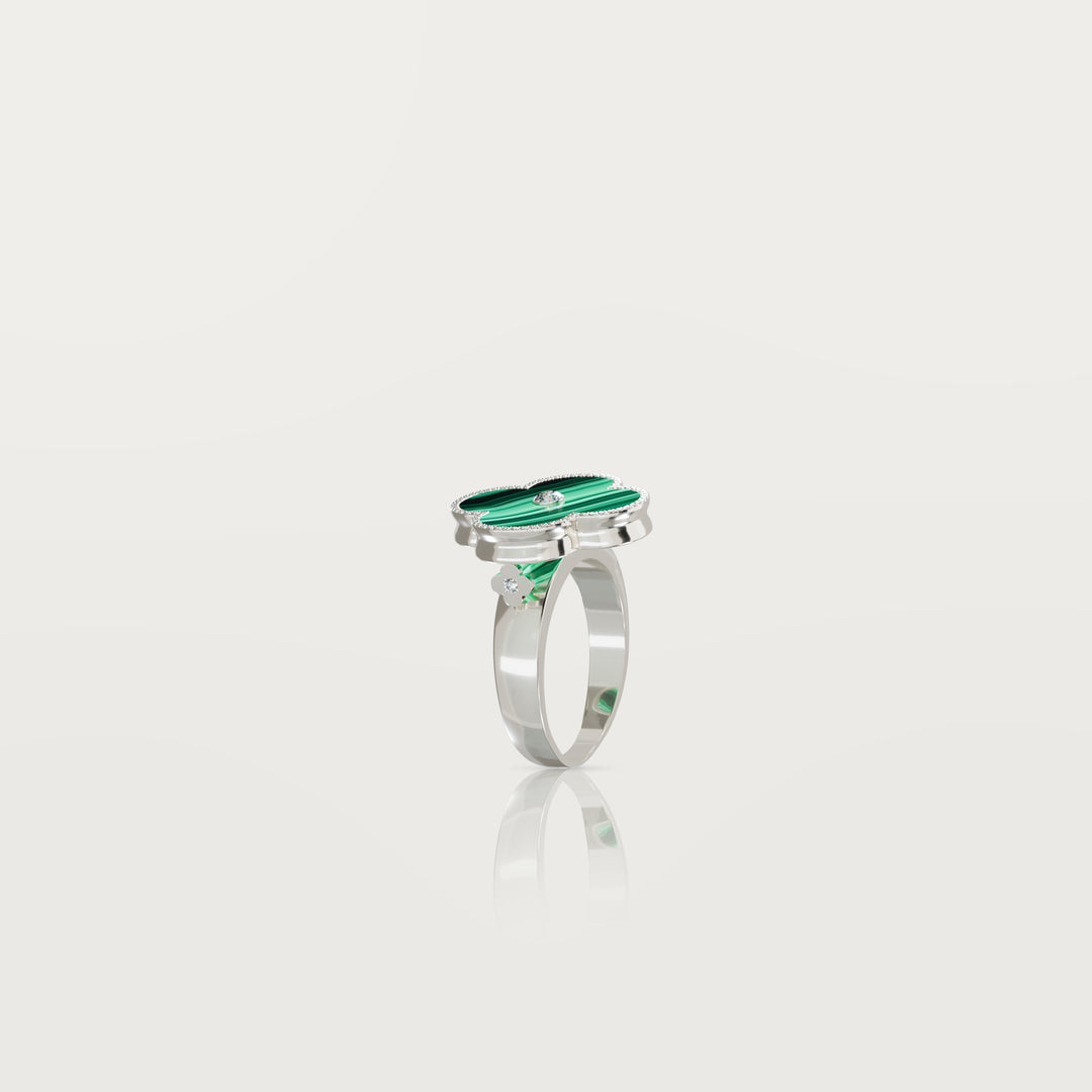 Solitaire Glow Clover Ring