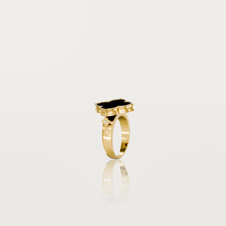 Refined oriental clover ring 