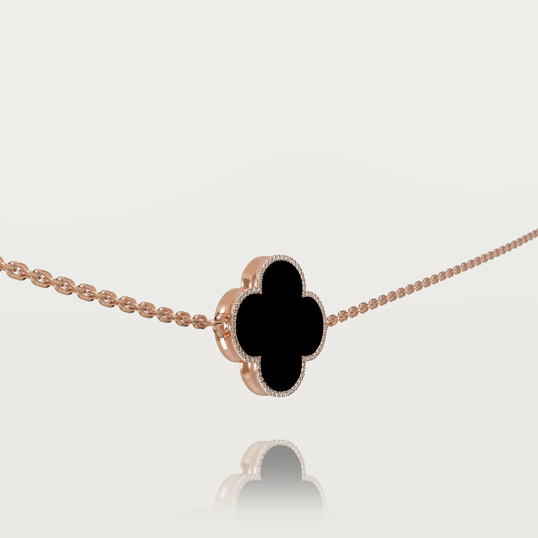 Pure simplicity clover bracelet 